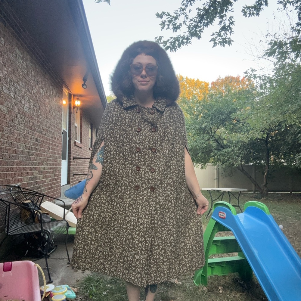 Volup Friendly 1960’s Lane Bryant Tapestry Cape with Removable Mink Fur Hood